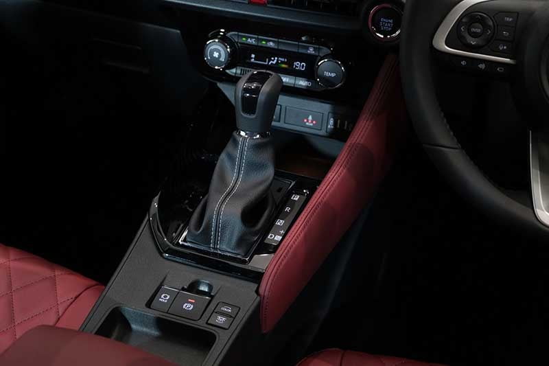 Đánh giá xe Toyota Vios 2024 - Có động cơ Hybrid